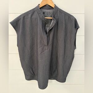 FIGS Women's Rafaela Oversized Scrub Top- Graphite